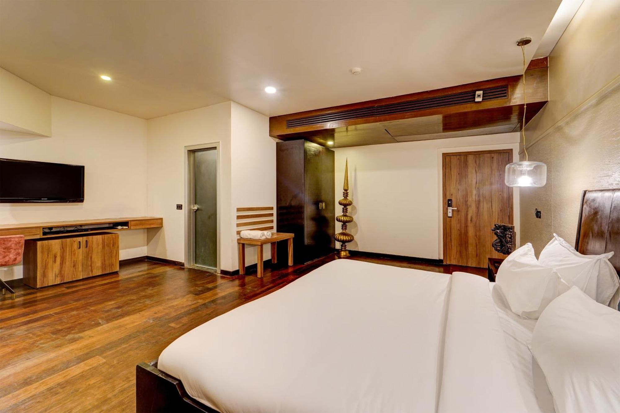 Palette - The Slate Hotel Nungambakkam Chennai Exteriör bild