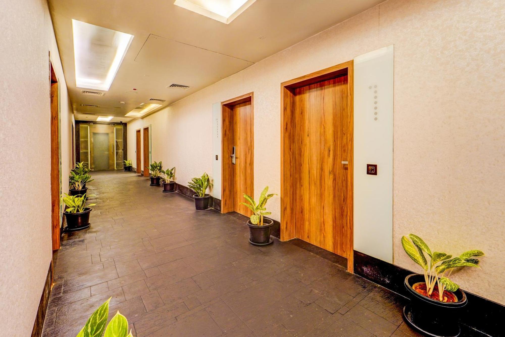 Palette - The Slate Hotel Nungambakkam Chennai Exteriör bild