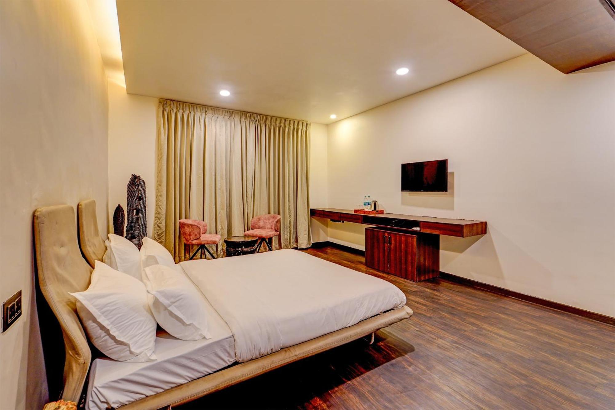 Palette - The Slate Hotel Nungambakkam Chennai Exteriör bild