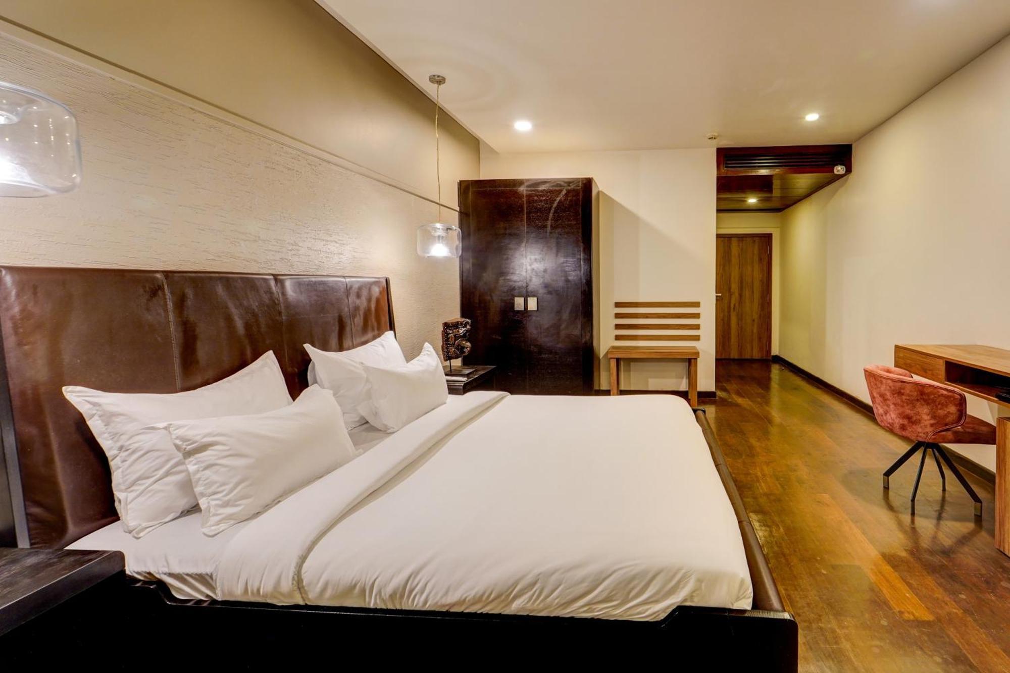 Palette - The Slate Hotel Nungambakkam Chennai Exteriör bild